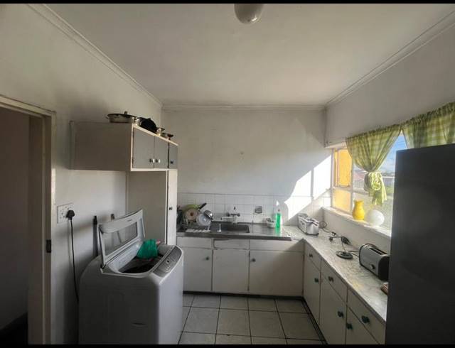 2 BEDROOM APARTMENT FOR SALE IN PAROW VALLEY